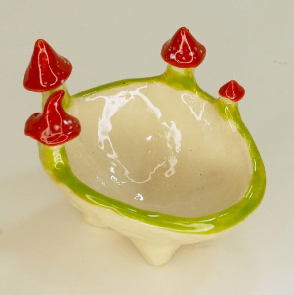 Schaaltje met paddenstoelen