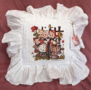 Kussen kruissteek '3 kleintjes' Hummel