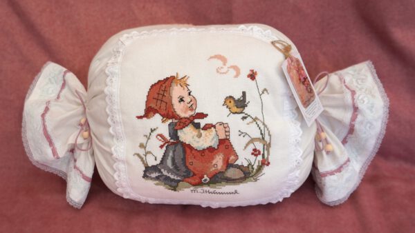 Kussen 'Ontmoeting in de weide' kruissteekpatroon